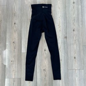 Emamaco post pregnancy recovery leggings